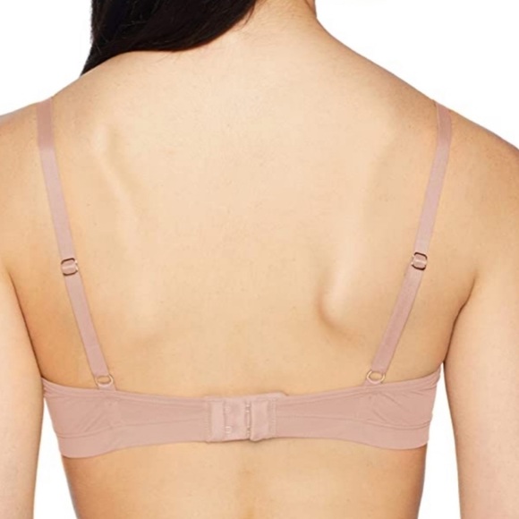 HANRO Smooth Illusion Soft Cup Bra - Picture 2 of 13